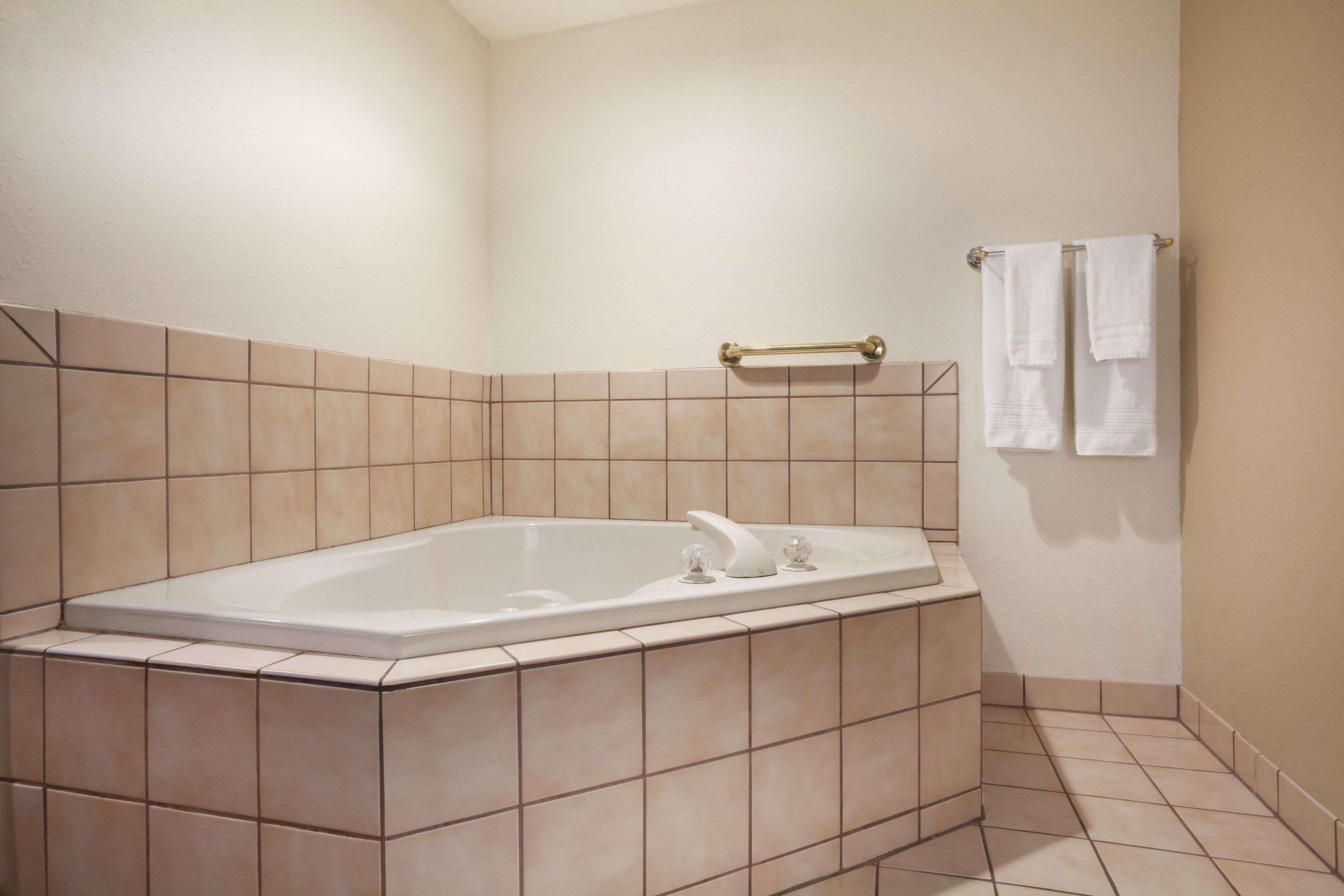 Super 8 By Wyndham Williston Nd Hotel Luaran gambar